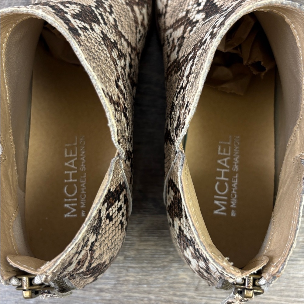 MICHAEL by MICHAEL SHANNON “Nadya” Faux Snakeskin Ankle Boots • Size 9 - Picture 4 of 8